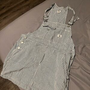 Vintage Calvin Klein rompers jumpsuit
Size M
Perfect condition 
End of 90
